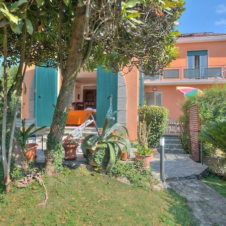 Nel Verde Rapallo Luaran gambar